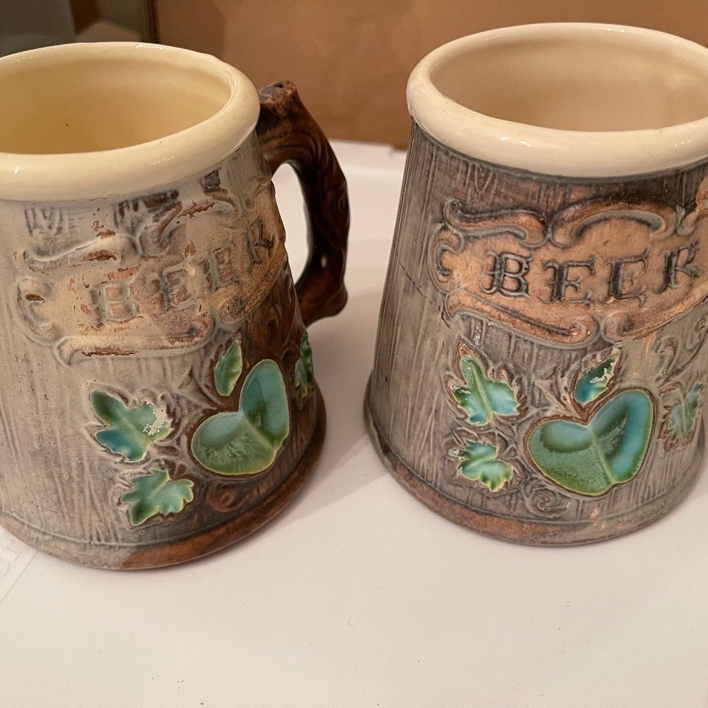 Vintage Treasure Craft Mug/Stein Green Apple With Wood Look to Them